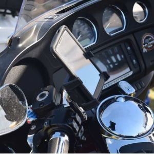 Alternative view of Ciro® Smart Phone/GPS Holder