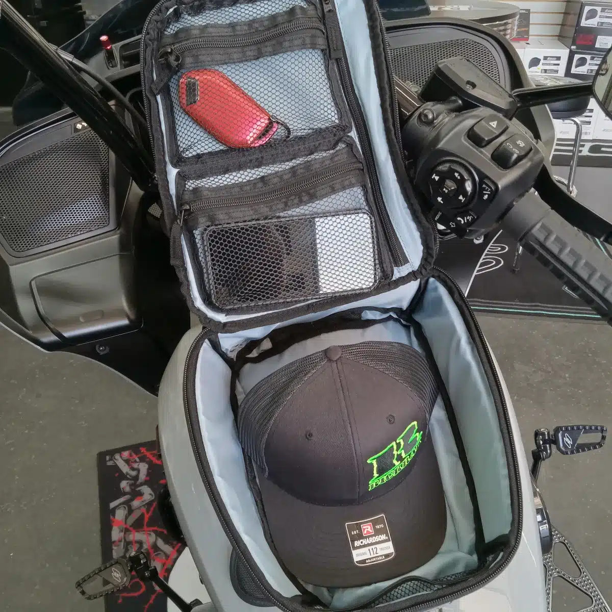 RickRak® Magnetic Tank Bag - Image 3