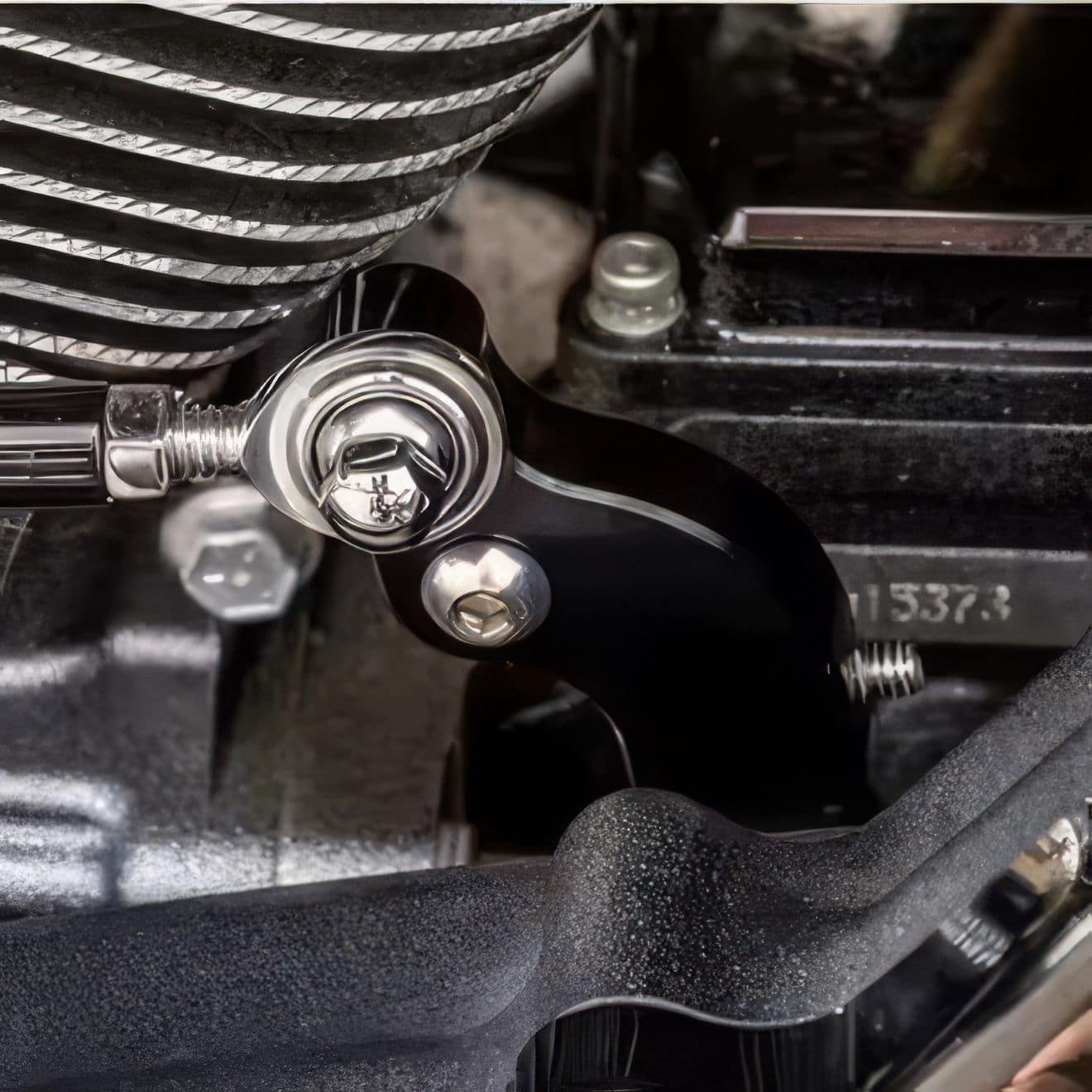 Rickrak&reg; SureShift&trade; - Positive Neutral Engagement System for Harley '17+ M8 Touring and '18+ M8 Softail